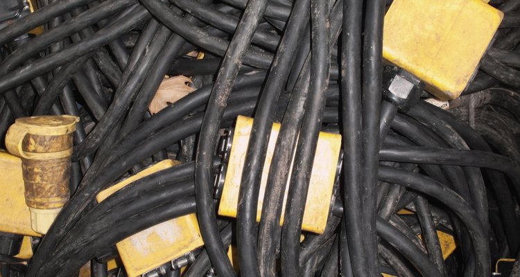 With silicone sealant, waterproofing your outdoor electrical cables is simple.