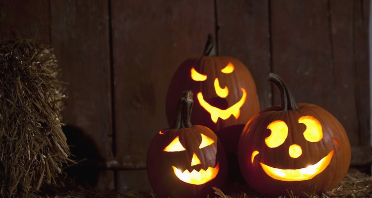 Crea actividades en Halloween que sean divertidas y no impliquen un riesgo para los adolescentes.