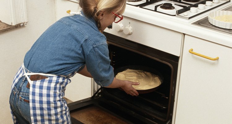 Utiliza la vajilla correcta para asegurarte de cocinar de forma segura.