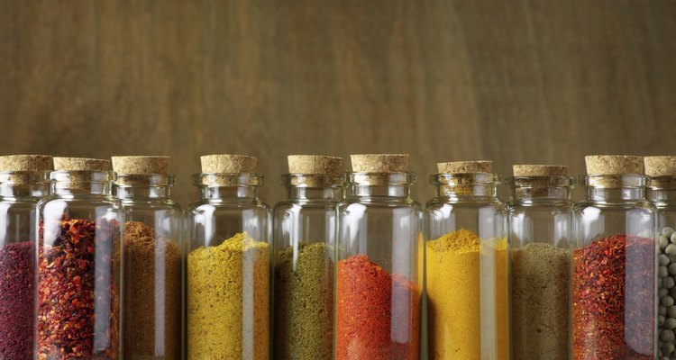 El arte de la cocina es el arte de usar condimentos.