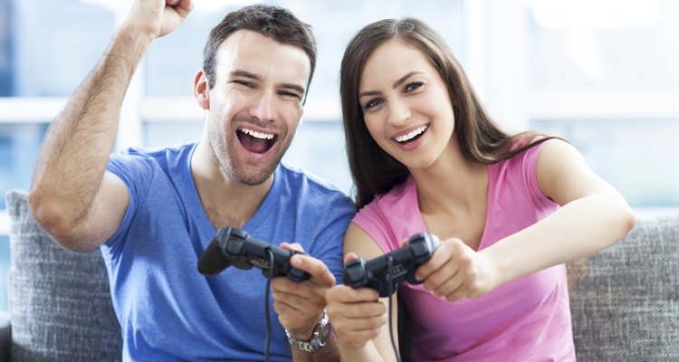 Dale a tu hombre un regalo que se relacione con su pasatiempo, como un videjuegos.