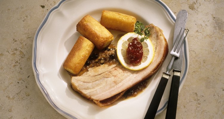 O churrasco de sobrepaleta geralmente inclui o osso do ombro