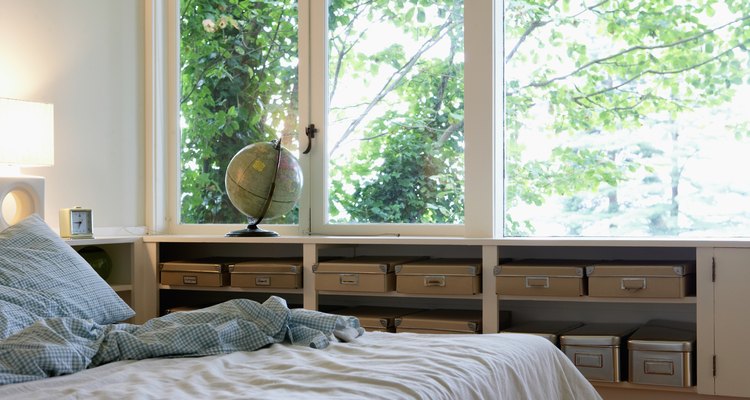 Si en la cama dormirán dos o más personas, los colchones king size harán la experiencia mucho más cómoda.