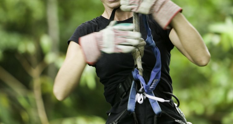 A properly tied chest harness holds the wearer upright.