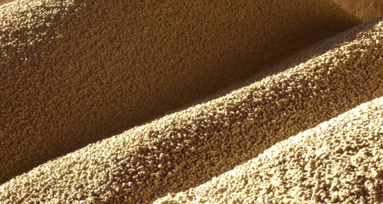 La harina de soja y el polvo de soja son alimentos versátiles que se pueden agregar a cualquier producto horneado y muchos más.
