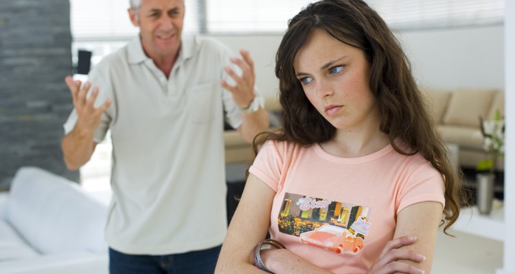 La amargura en adolescentes puede detectarse a través de una intervención parental y asesoría profesional.