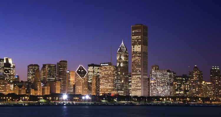 Chicago skyline at night