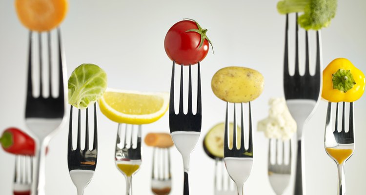 As proteínas devem corresponder a 15% do total de calorias ingeridas diariamente