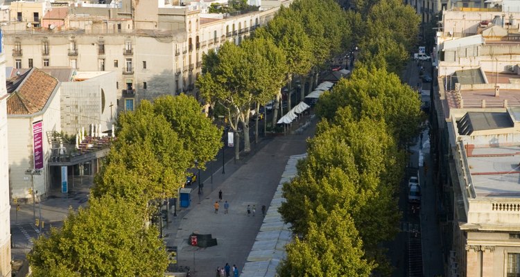 Barcelona criou em 2000 uma lei que obriga uso de aquecimento solar nas casas