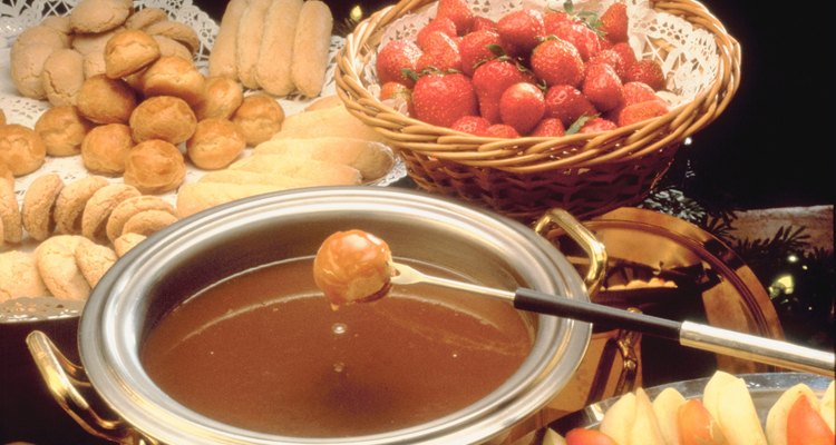 A popularização do aparelho de fondue se deu apenas durante o século 20