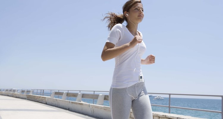 El fomentar el hábito de correr mientras se es joven puede tener beneficios que durarán hasta la vida adulta.
