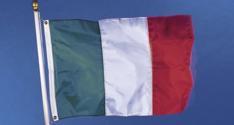 La bandera tricolor italiana se adoptó después de la liberación en 1946.