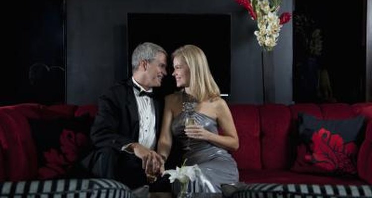 online dating sites pitfalls and challenges
