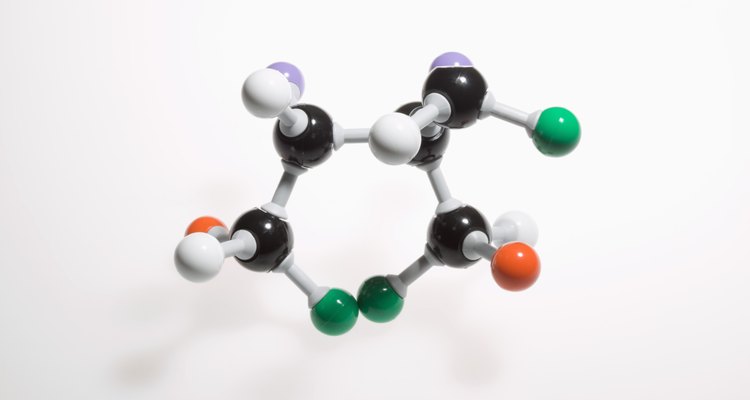 La glucosa D y la glucosa L son enantiómeros.