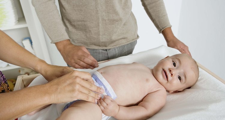 Un típico recién nacido en los Estados Unidos pesa apenas menos de 7 libras y 8 onzas (3,41 kg).