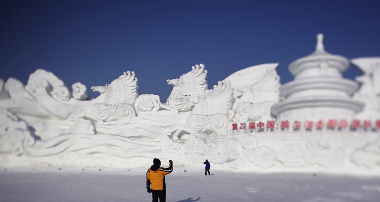 El International Ice and Snow Sculpture Festival se realiza aquí en 2010.