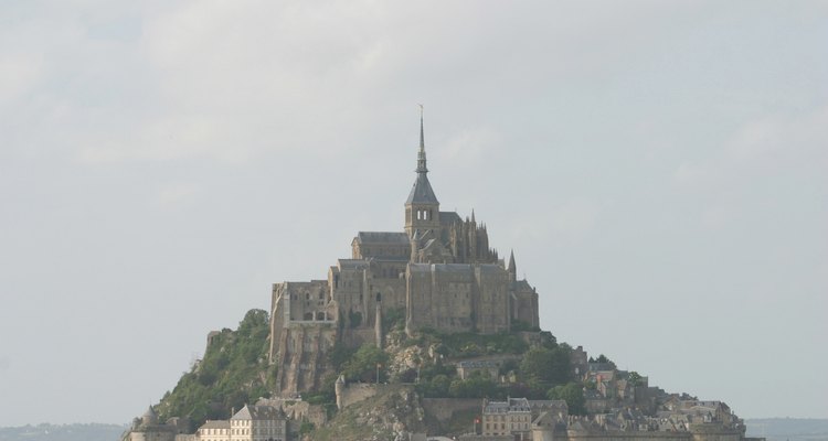 Mont Saint Michel es un lugar fascinante para que los chicos se conecten con la historia.