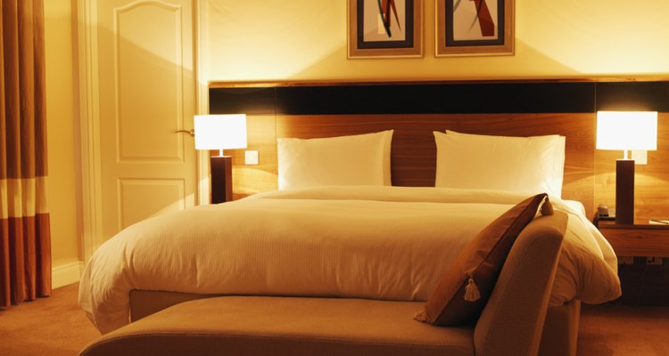 Uma cama tamanho "king-size" representa um sinal de luxo