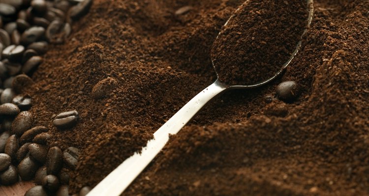 El café ayuda a neutralizar los olores de tu casa.