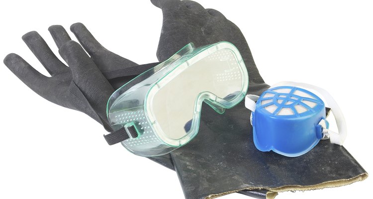 Wearing gloves, safety goggles and a mask can prevent health problems.