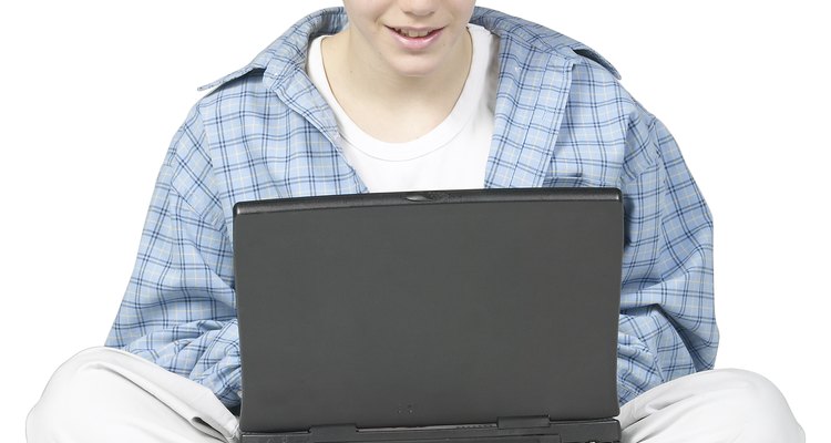 Las redes sociales representan un riesgo para los adolescentes.
