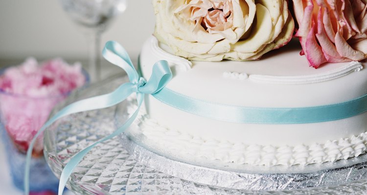 Wedding cake decorated with roses