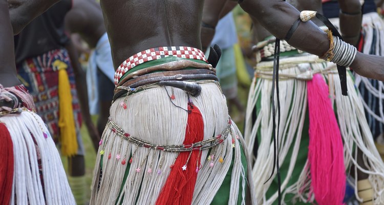 African dancers