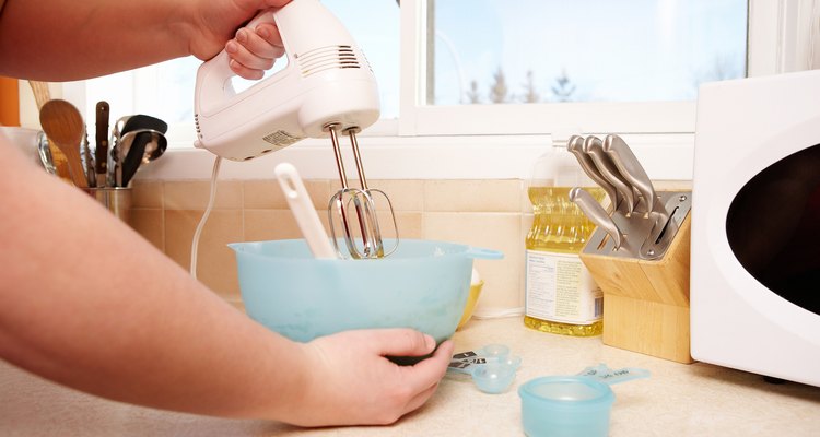 Mixing batter with electric mixer