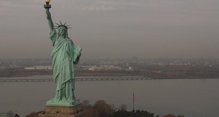 La Estatua de la Libertad ha dado la bienvenida a muchos de los nuevos inmigrantes a New York.