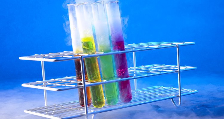 As reações química também podem ser feitas em casa