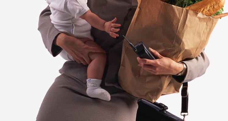 Carregar um bebê pode ser cansativo