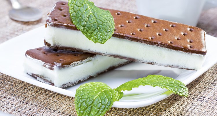 Ice cream sandwich