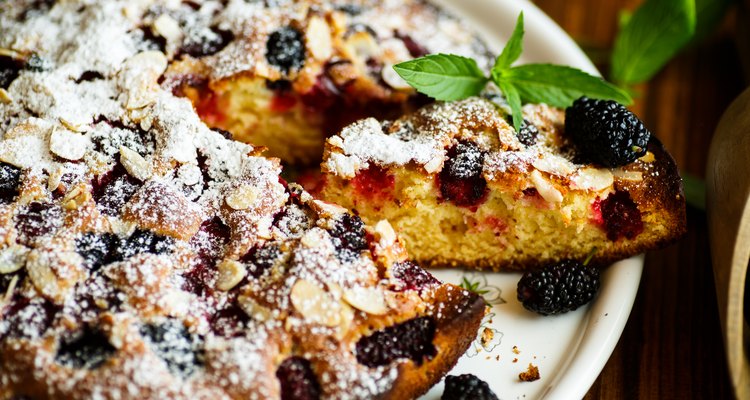 Sweet biscuit pie with mulberry berries