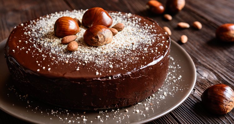 Chestnut cake with almonds and chocolate