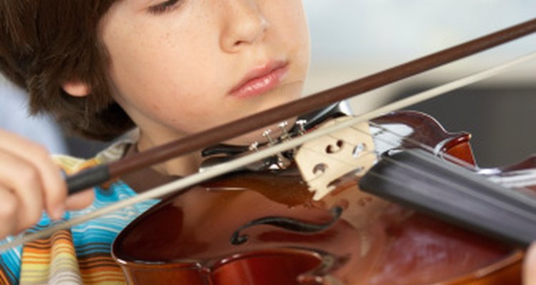 La orquesta de cámara ofrece una base para un interés académico en la educación musical.