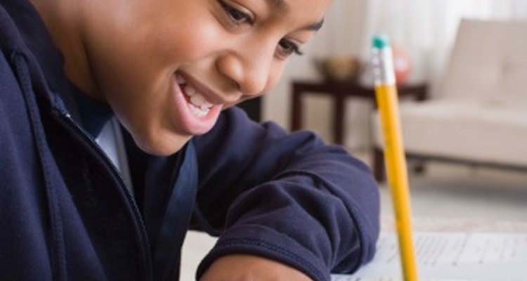 Las actividades escritura de diarios en la escuela primaria pueden enseñar a los estudiantes sobre responsabilidad.