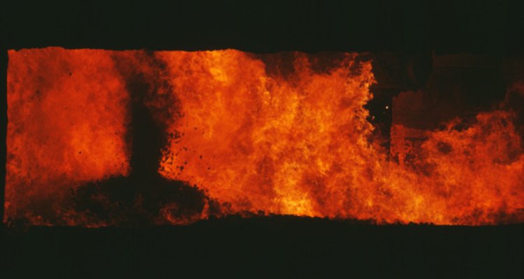 Un volcán en erupción es una postal digna de ver.