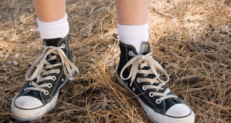 How to Fix Old Converse | Our Everyday Life