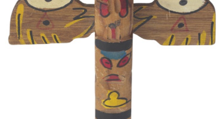 How to make a mini totem pole out of wood