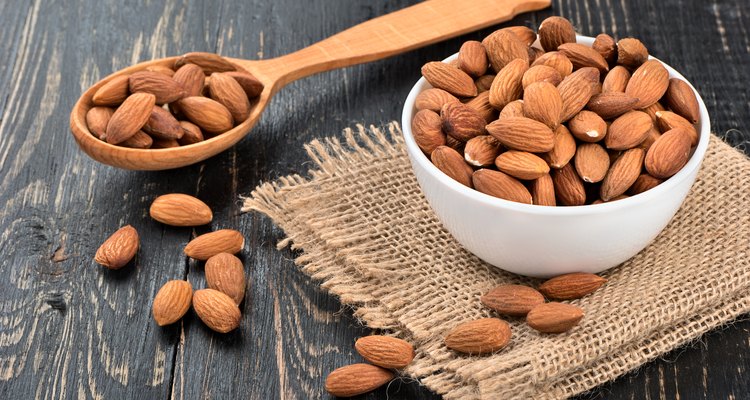 Almond nuts