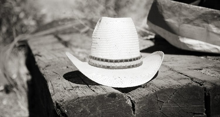 How to Waterproof a Cowboy Hat | Our Everyday Life