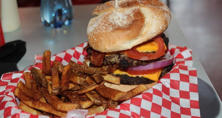 Heart Attack Grill tiene una propuesta intrépida dentro del mercado de las hamburguesas.