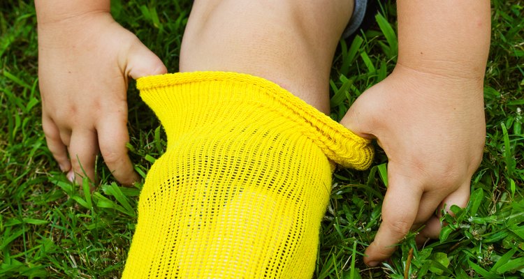 how-to-wear-soccer-socks-our-everyday-life