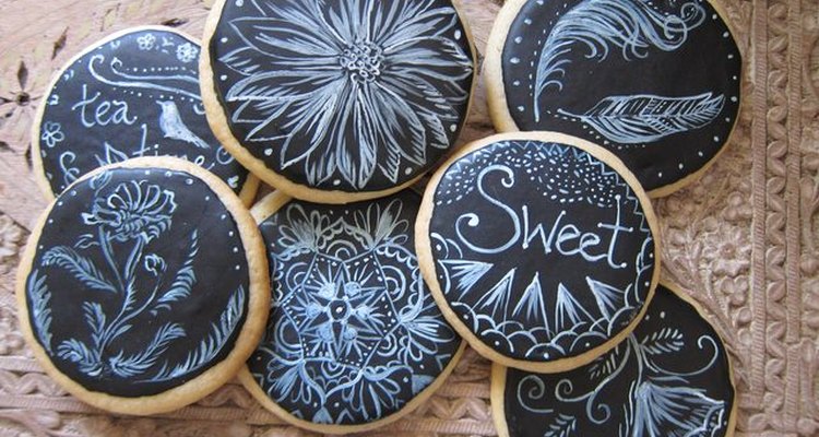 Make Chalkboard Cookies