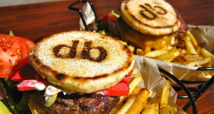 Diablo Burger es una hamburguesa verdaderamente endiablada.