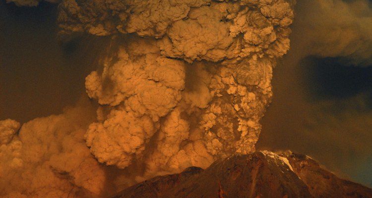 Vulcões como o Calbuco, no sul do Chile, têm sido fontes naturais valiosas em todo o mundo