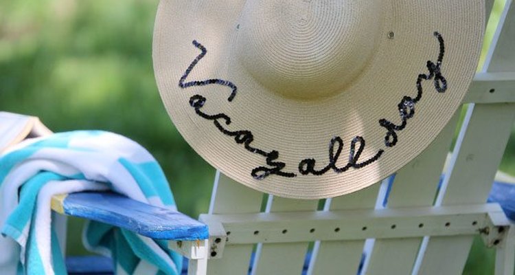 Decorate a Straw Hat with the Perfect Summer Saying