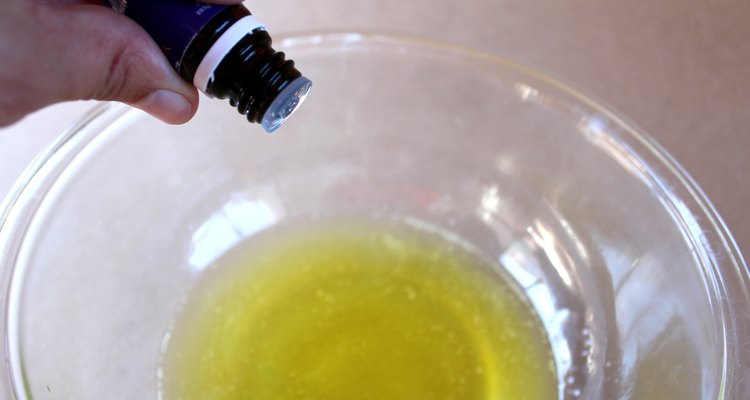 Add 4-5 drops essential oil | DIY Men's Shaving Cream