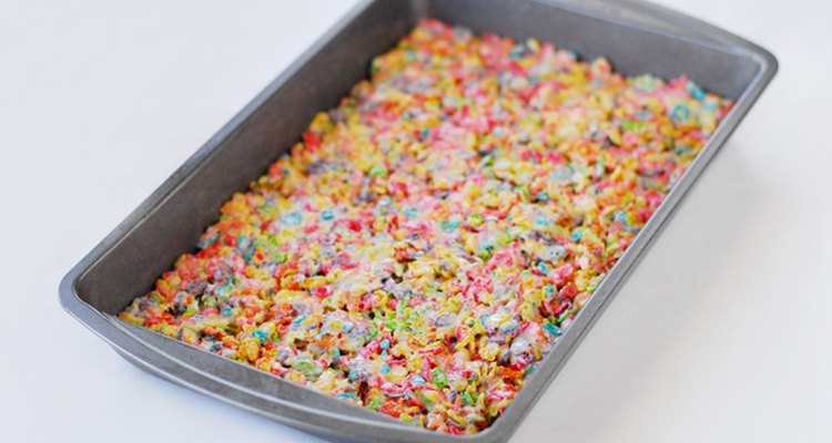 Barras de cereal de arroz crocante con sabor a frutas.