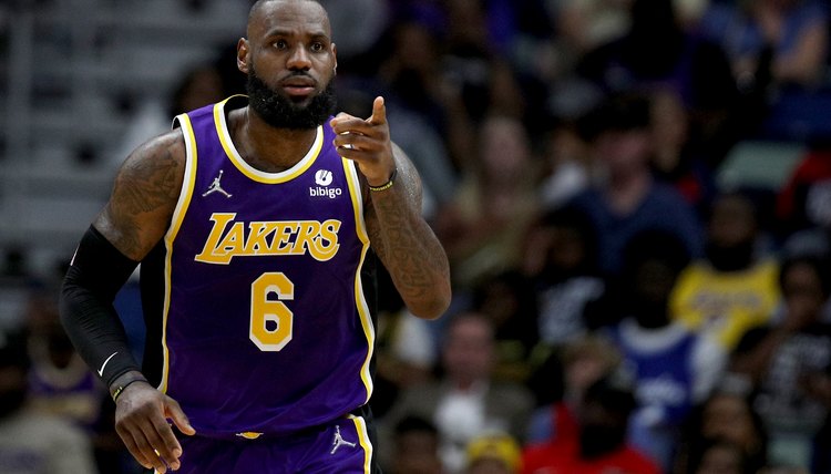 Top NBA Small Forwards All-Time and 2022